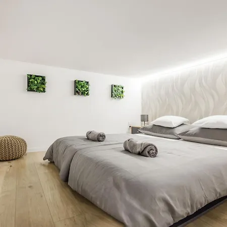 Appartement Modern Downtown Oasis *