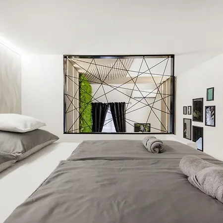 Modern Downtown Oasis Appartamento *
